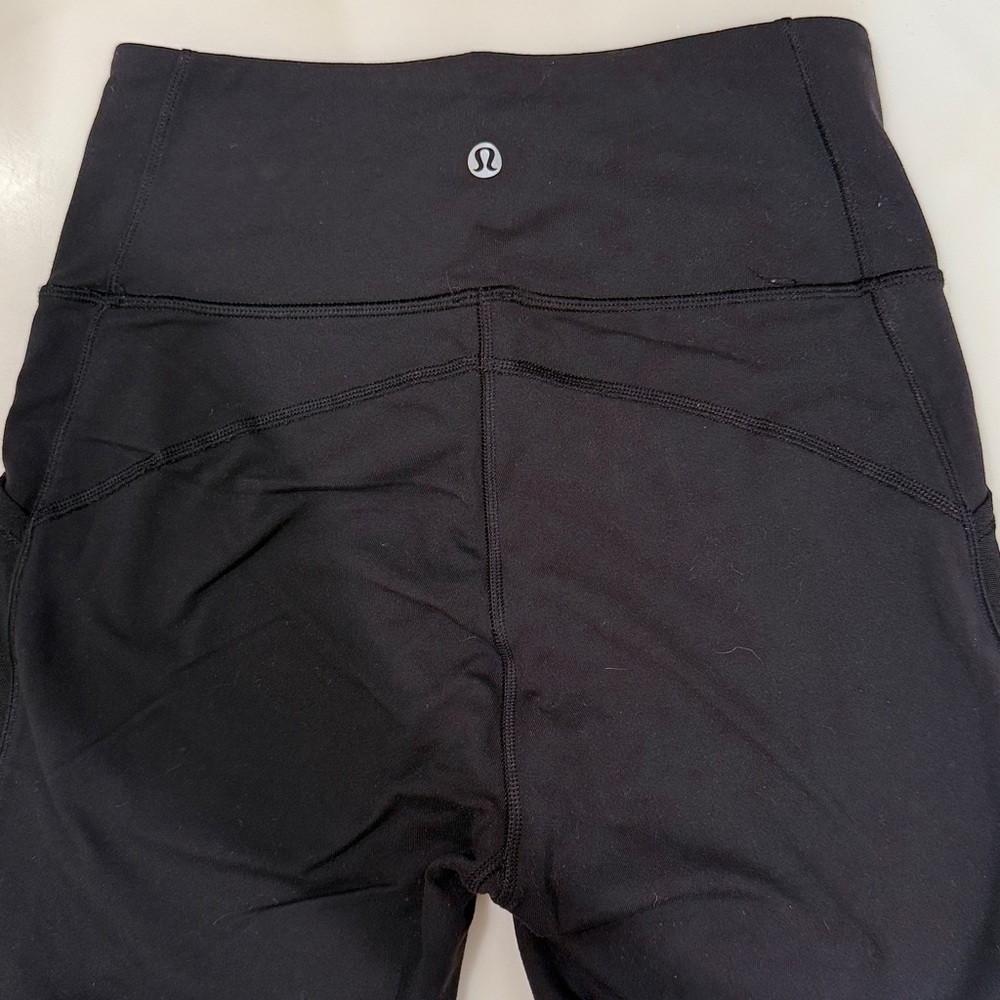 Lululemon cropped leggings